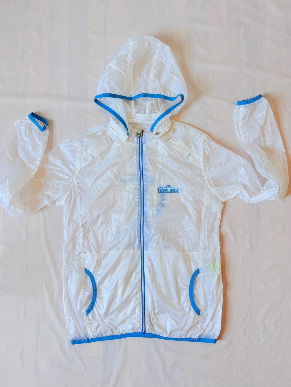 Sesame Street windbreaker jacket hooded white blue hooded zip XS vintage 2004